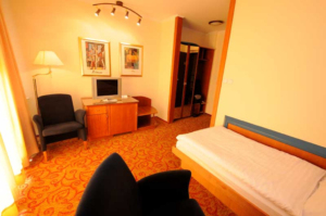 Hotel Eroplán