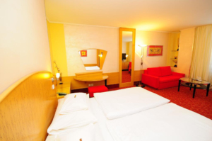 Hotel Eroplán